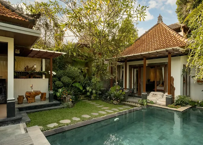 Villa Bumbung Sari